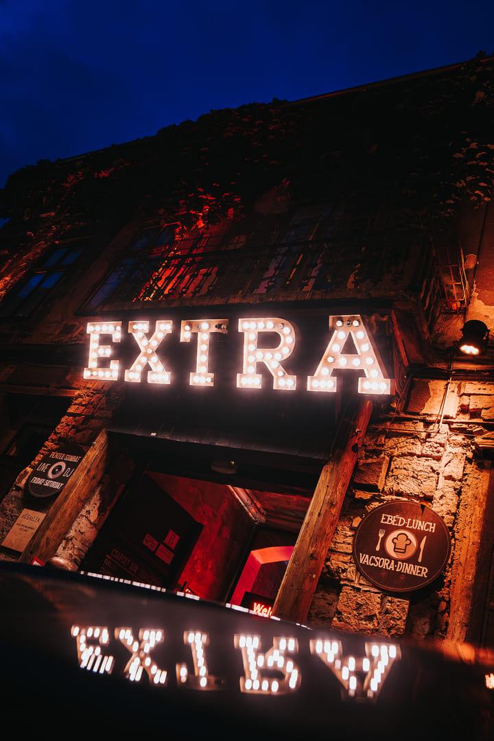 Extra Budapest kívülről Extra Budapest kívülről